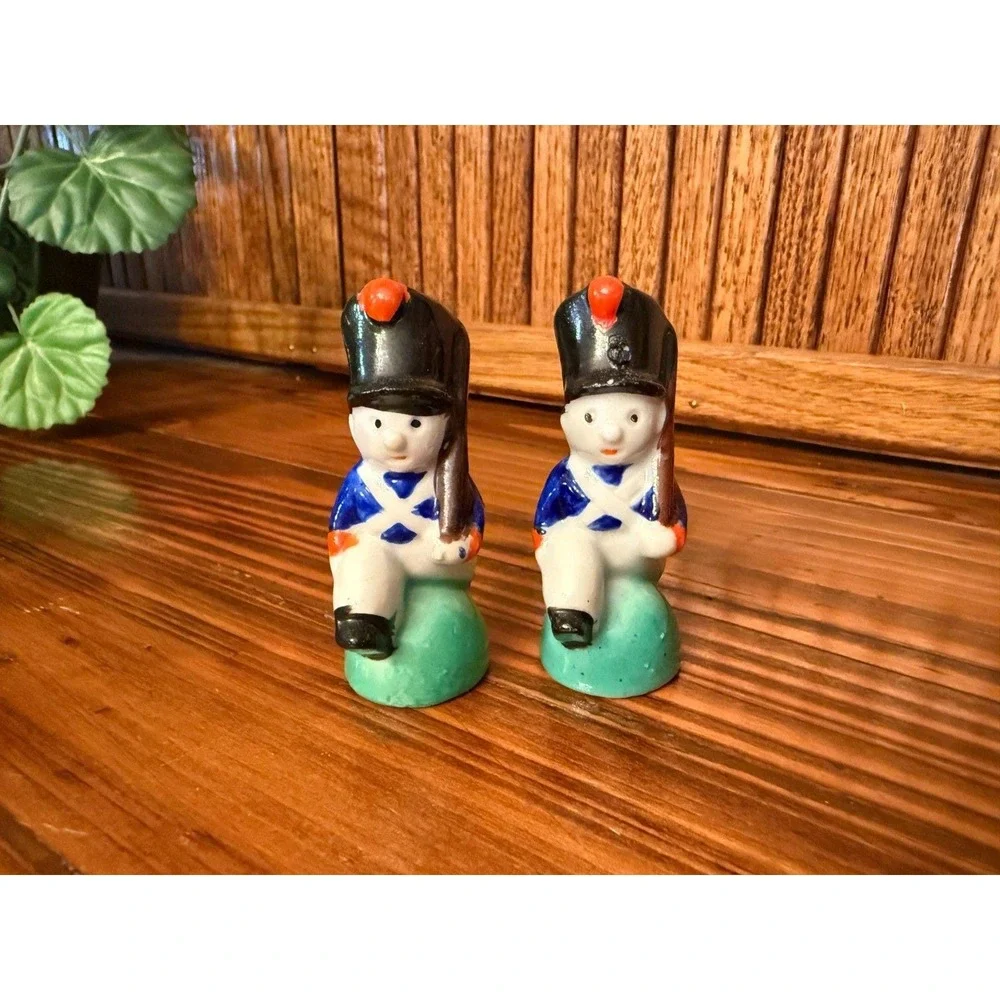 Vintage Japan Toy Soldier Salt Pepper Shakers Military Guards Pair Corks